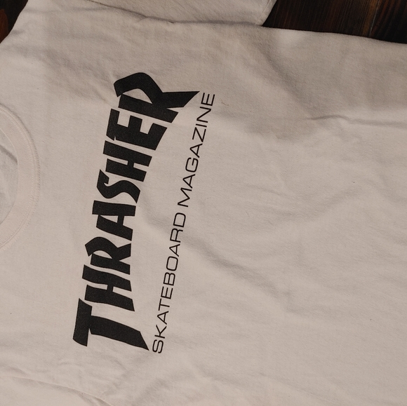 Thrasher White and Black Small Men's T-shirt - Picture 2 of 3